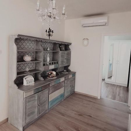 Family Garden Apartmanhaz Siófok Extérieur photo